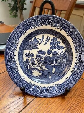 Churchill Blue Willow 8” Salad Dessert Plate Made in Colombia Blue White China